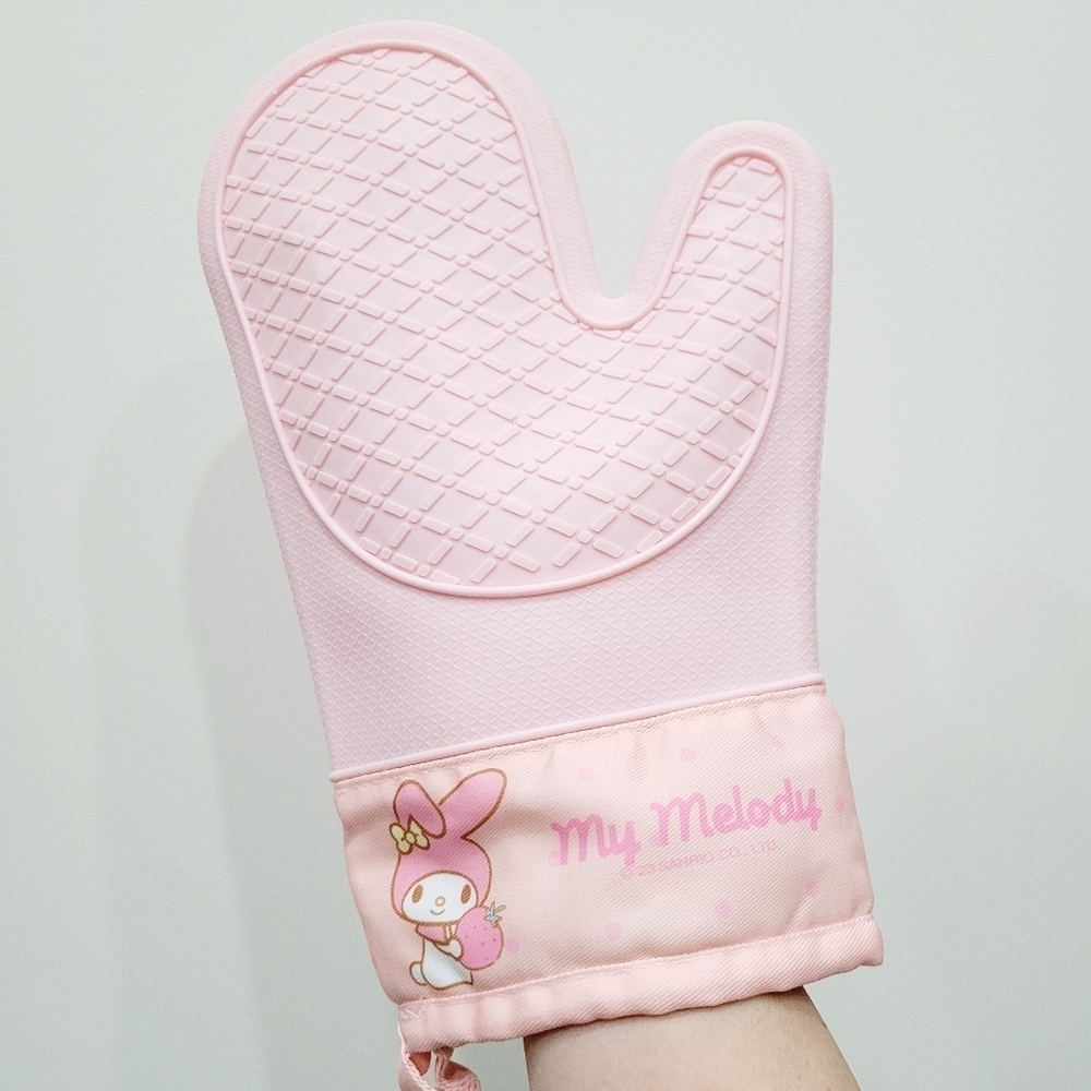 Brand New Sanrio My Melody Silicone Oven Mitt Glove Pink